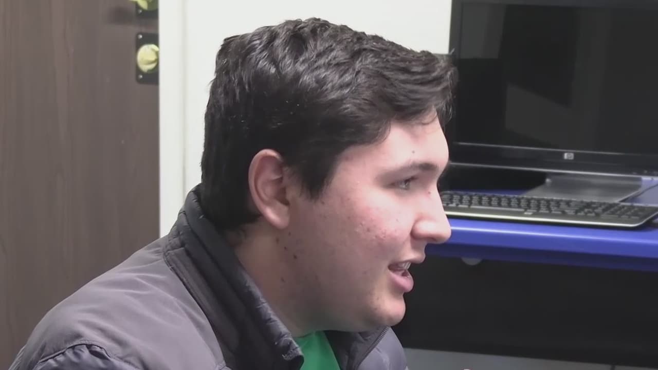 Iván Becerril y su misión de educar a la comunidad latina para usar la tecnología a su favor