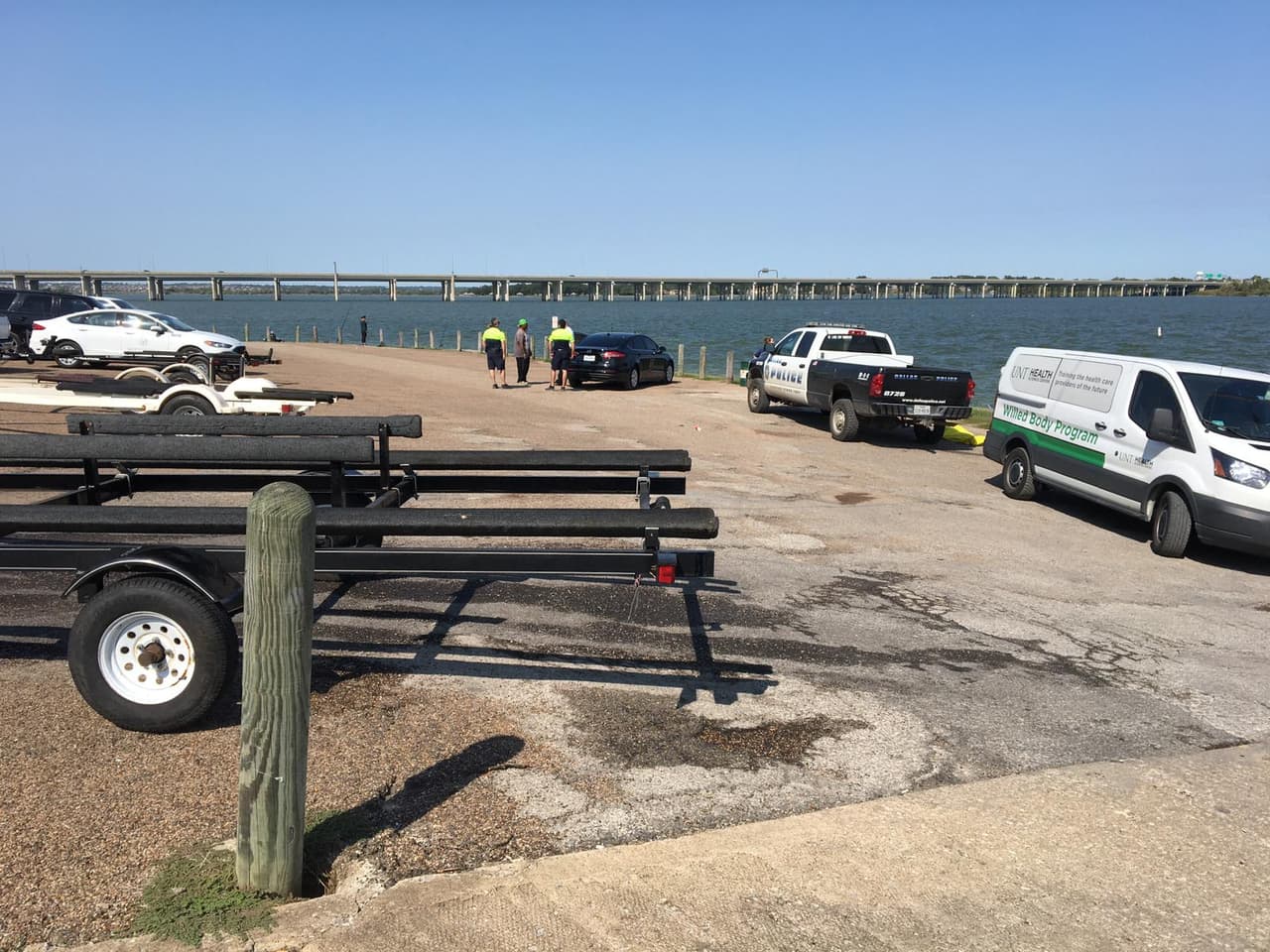 Encuentran el cuerpo de un hombre que se ahogó en un lago al norte de Dallas 