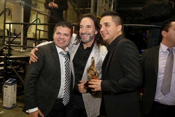 Desde Thalía, hasta Enrique Iglesias, pasando por Marc Anthony y los papazotes de la música. Te damos un vistazo a lo que no viste.