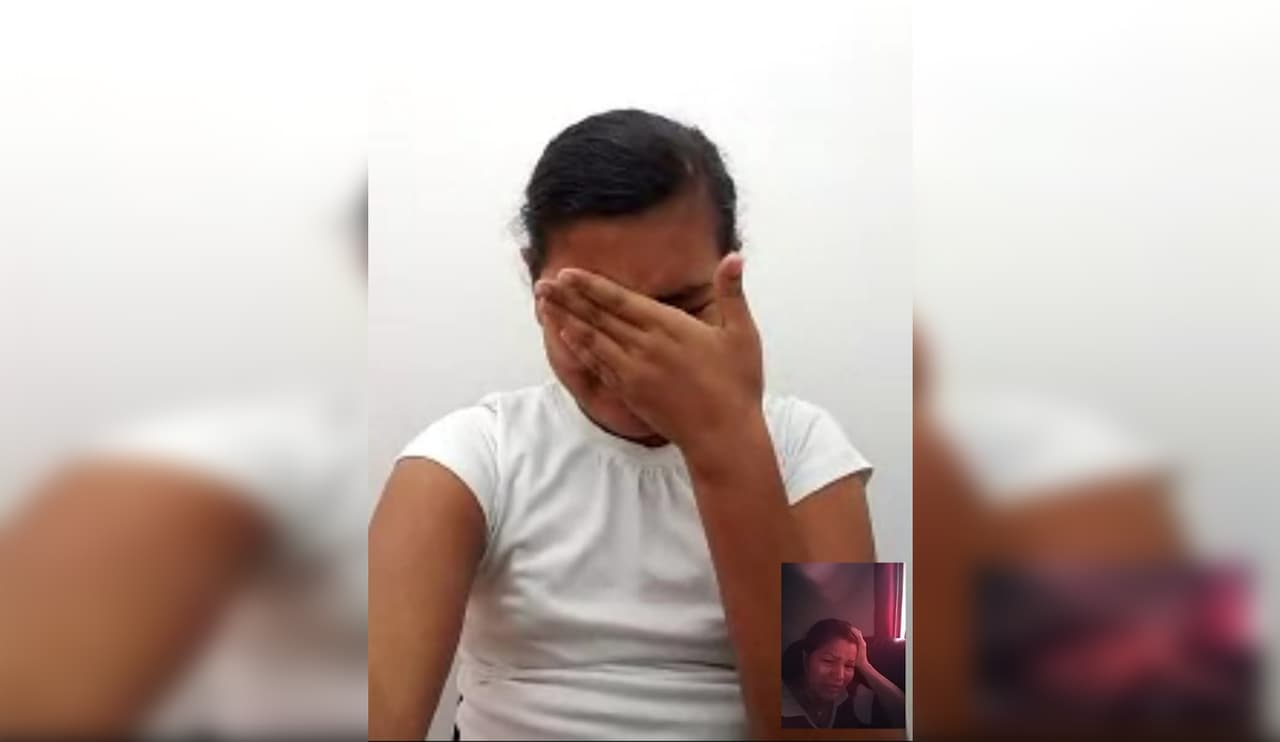 Brihana estalla en llanto durante una llamada con su tía Nery, quien está pidiendo al gobierno federal que le permita ser patrocinadora de los niños para que se queden con ella en Texas mientras se decide su caso migratorio.