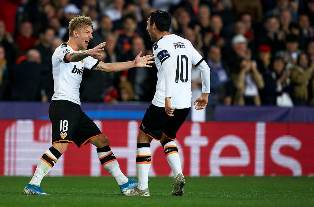 Con goles de Carlos Soler y Daniel Wass por parte del Valencia y goles de Mateo Kovacic y Christian Pulisic por parte del Chelsea, Valencia y Chelsea se conforman con un punto.