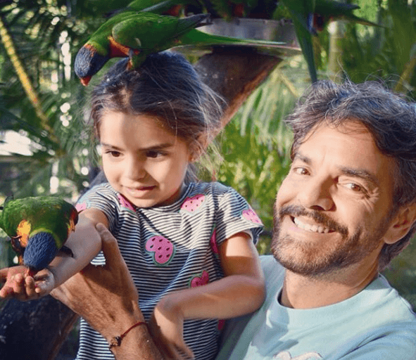 Sin duda, fue un cumpleaños muy especial para la pequeña Aintana, un año más de vida lleno de enseñanzas y amor. Recuerda que todos los lunes puedes disfrutar de las actuaciones de Eugenio Derbez en La Familia P. Luche a partir de las 7PM/6C sólo por Galavisiòn.