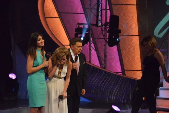 Fransuá era la única participante que no había recibido la visita de sus seres querido porque todos viven en Puerto Rico, sin embargo sus padres no aguantaron las ganas y viajaron hasta el programa para apoyar a su hija.