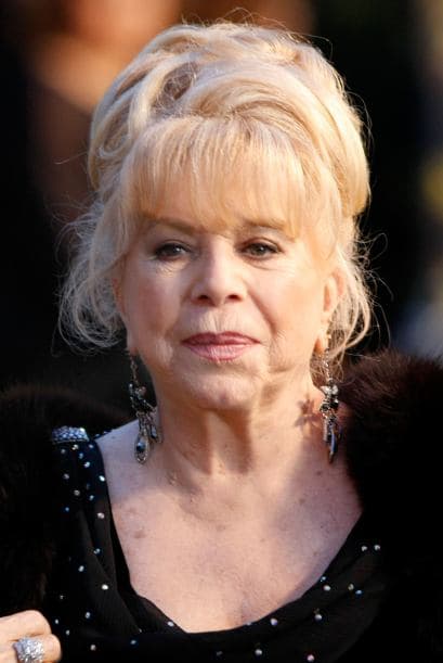 7 de junio. Estela Raval, 77 años. Cantante argentina y principal vos del conjunto Los Cinco Latinos.