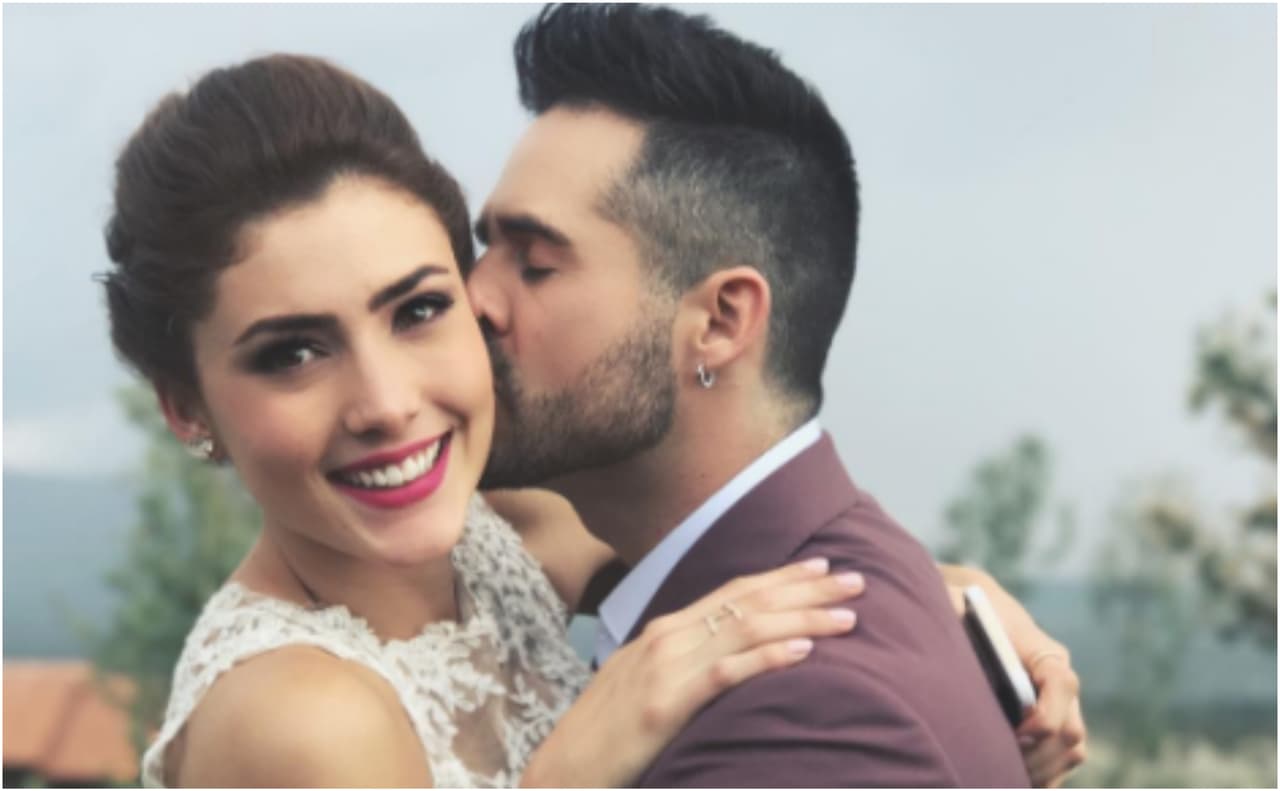 José Ron está muy enamorado y no descarta boda con Daniela Álvarez