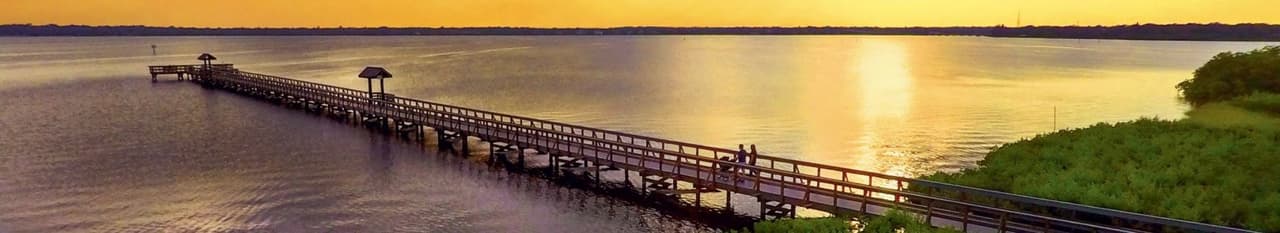 <h3 class="cms-H3-H3"></h3>
<h3 class="cms-H3-H3"><a href="https://maps.app.goo.gl/BdxR2GWej9dJKcet6" target="_blank">Harbor Palms Nature Park:</a></h3>
<a href="https://maps.app.goo.gl/BdxR2GWej9dJKcet6" target="_blank"> </a>
<br>
<br>En Harbor Palms Nature Park se puede encontrar senderos, muelles de pesca, un embarcadero flotante y estaciones de ejercicio.