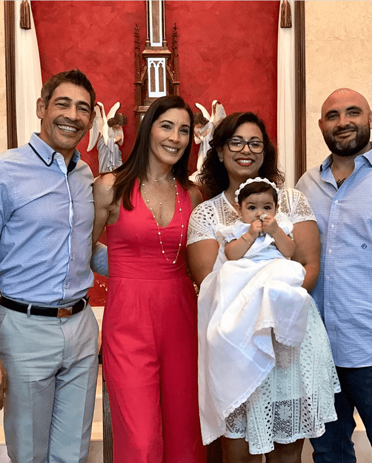 Amaia Rose llegó a complementar la hermosa familia que han conformado Johnny junto a su esposa Sandra.