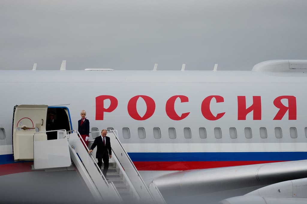 Vladimir Putin llegó después a Alaska para iniciar la cumbre sobre Ucrania.