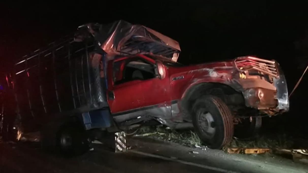 Tragedia en la carretera: al menos 13 migrantes lesionados tras la volcadura de un camión en México