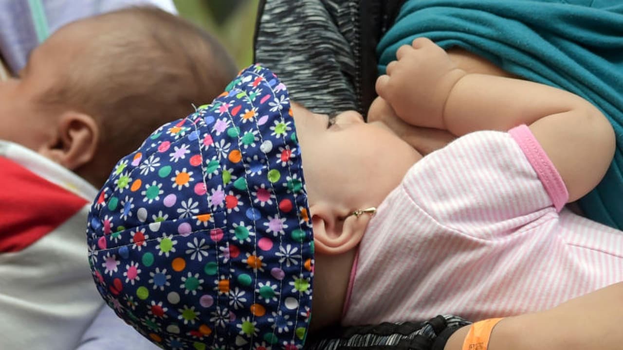 Recomiendan a las madres amamantar a sus bebés hasta los 2 años, ¿cuáles son las razones? Aquí la explicación
