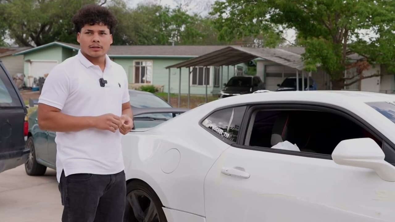 Liberan a menor Manuel Vallecillo tras cinco meses en albergue por redada de ICE