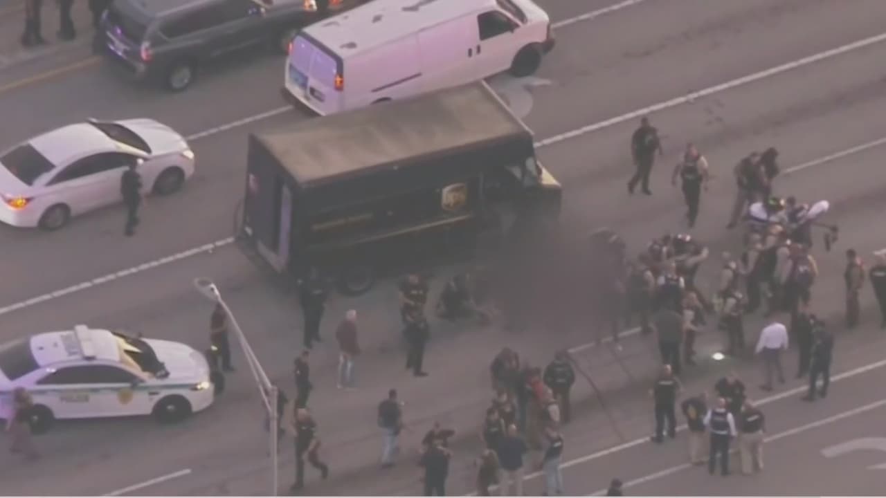 Investigación del tiroteo en que murió chófer de UPS: hallaron 200 casquillos de bala