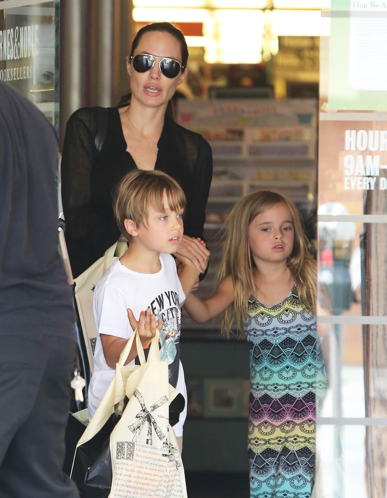 Tenemos que reconocer que los dos heredaron la belleza y el porte de sus padres.