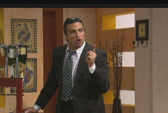 Uno al otro se tapaban sus travesuras, pues "Fernando" ya estaba comprometido con "Marcia".