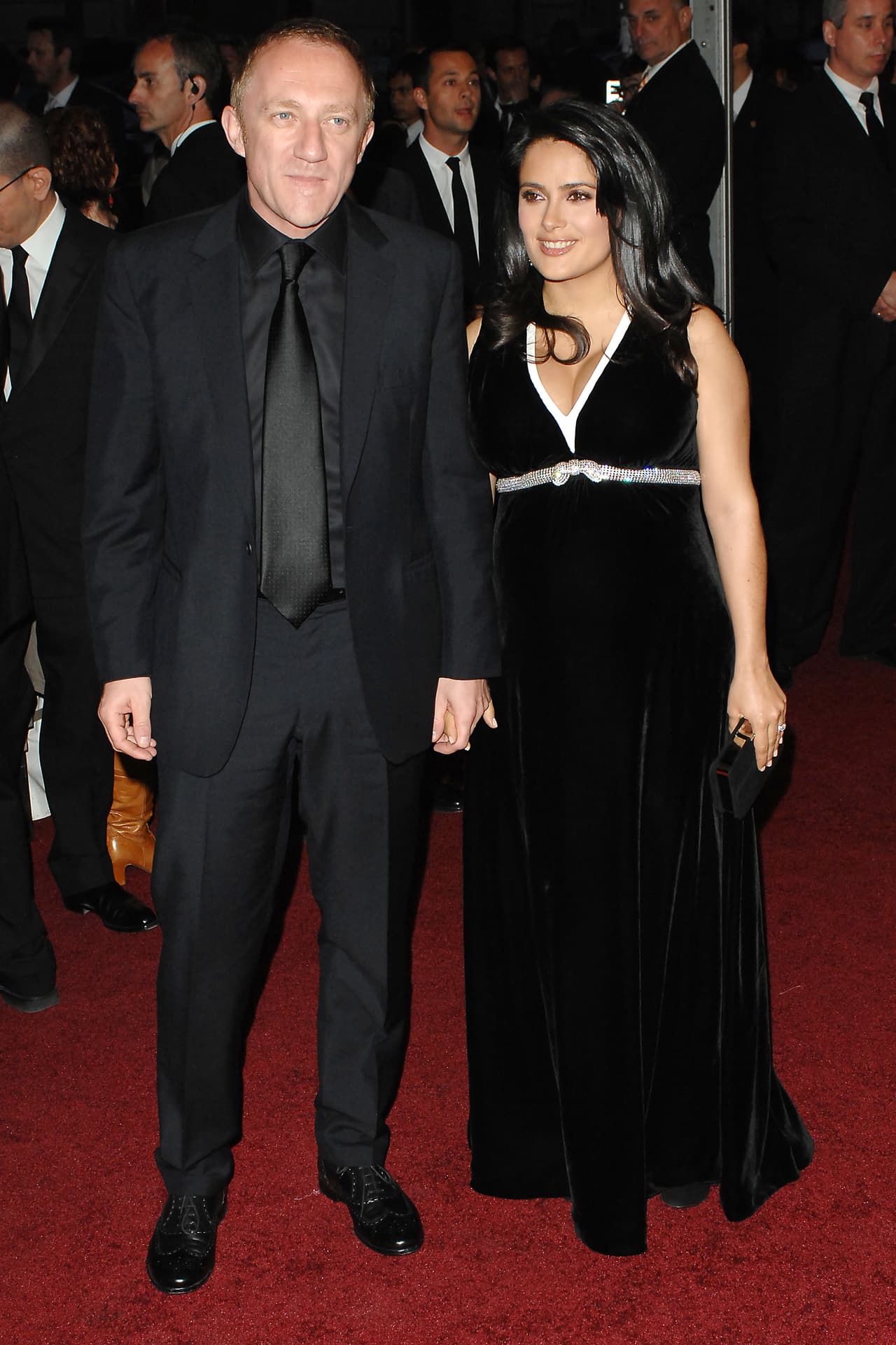 Salma Hayek es una de las famosas que más peso ganó durante el embarazo.