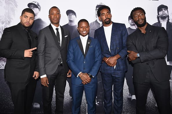 Hollywood tiró la casa por la ventana en honor al estreno mundial del 'biopic' musical 'Straigh Outta Compton'.