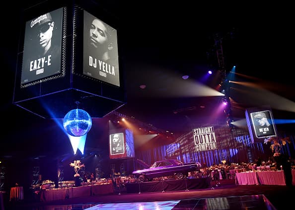 Hollywood tiró la casa por la ventana en honor al estreno mundial del 'biopic' musical 'Straigh Outta Compton'.