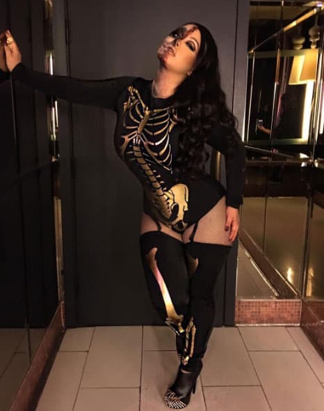 Así se disfrazó Chiquis para el pasado Halloween. ¡
<i>Rowr</i>!