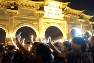 Los celulares has sido de mucha ayuda durante las protestas en Hong Kong.