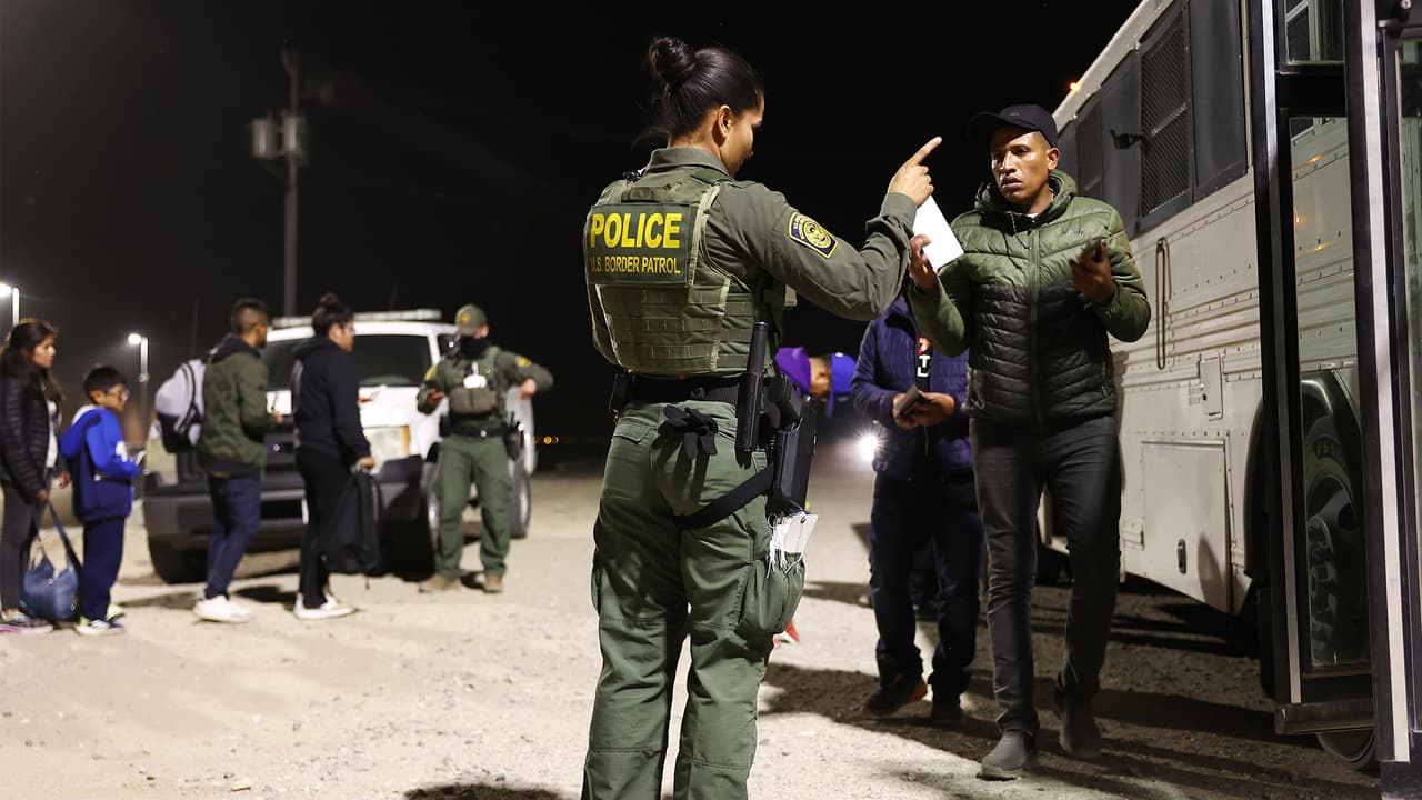 Propuesta 314 vs. Ley SB1070: Las diferencias y similitudes entre dos polémicas iniciativas migratorias en Arizona