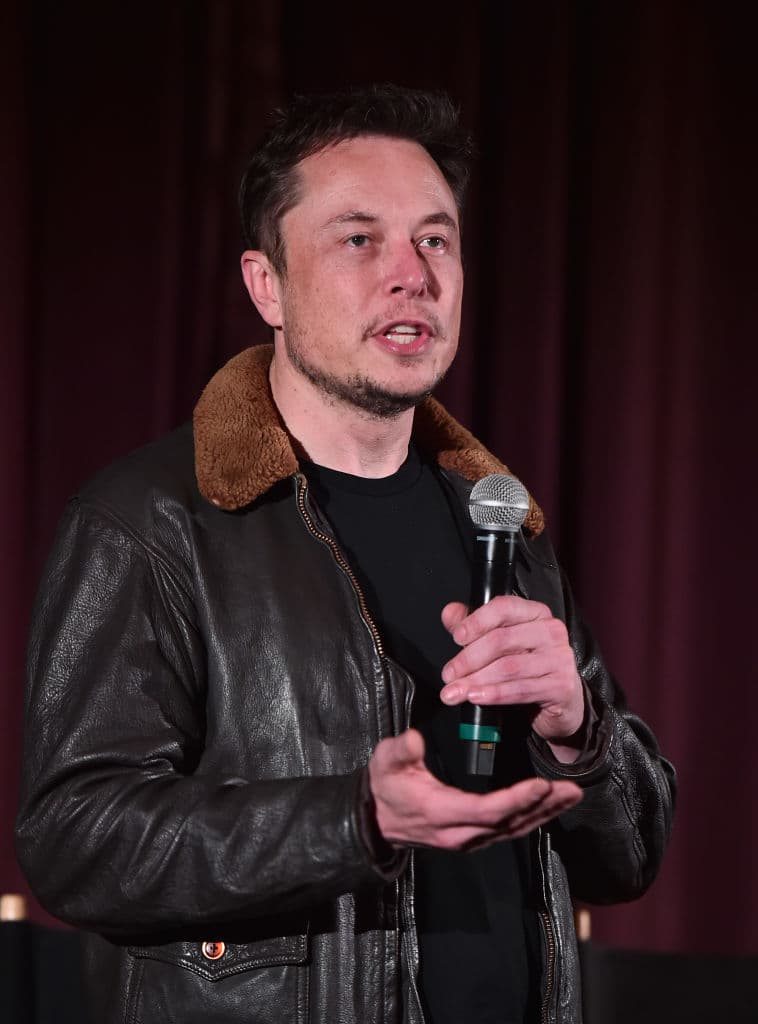 Gracias a los grandes avances de SpaceX, la NASA decidió que la empresa liderada por Elon Musk, era la mejor opción para invertir.
<br>