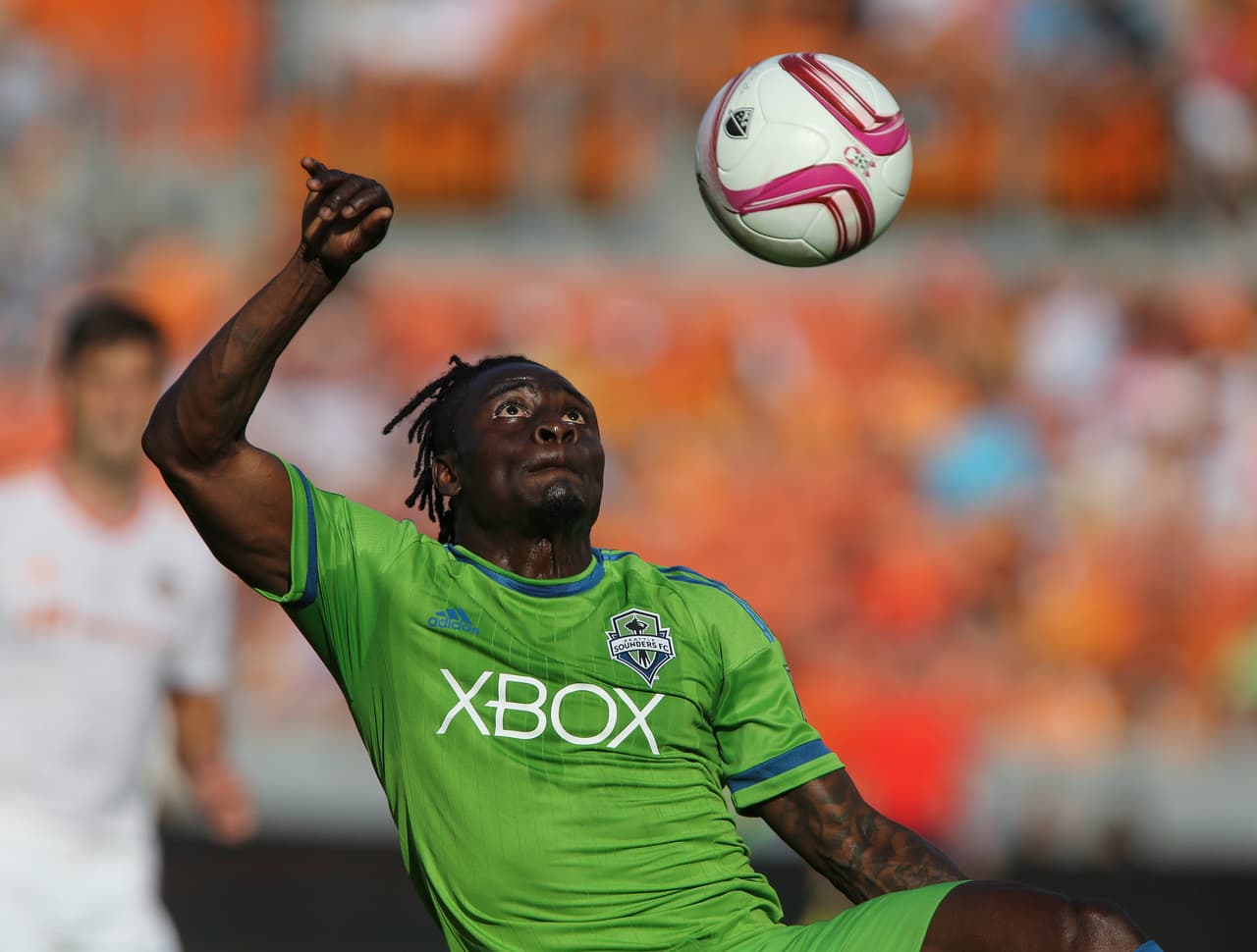 Su salida de los Seattle Sounders tomó a muchos por sorpresa, pero durante su tiempo en la liga Obafemi Martins fue fulminante para el ataque esmeralda. El nigeriano registró 40 goles y 23 asistencias en casi tres temporadas con los Sounders.