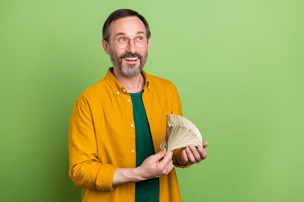 Habrá una connotación importante en las compras de automóviles, casas, efectos importantes domésticos, puesto que el dinero se mueve de una manera positiva hacia tu vida y eso ayuda a que recuperes el presupuesto y la economía que estuvieron con problemas en días pasados.
<br>