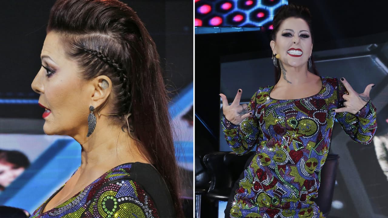 Alejandra siempre se arriesga con sus vestidos y para este show lució un traje adornado con piedras brillantes.