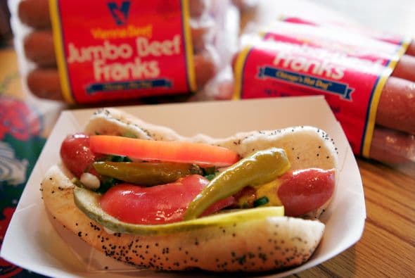 Una fanática de los Chicago Cubs, y maestra de secundaria en el suburbio de Palos Heights murió esta semana luego de sufrir un accidente de asfixia durante un partido en el Parque Wrigley. Ver toda la información