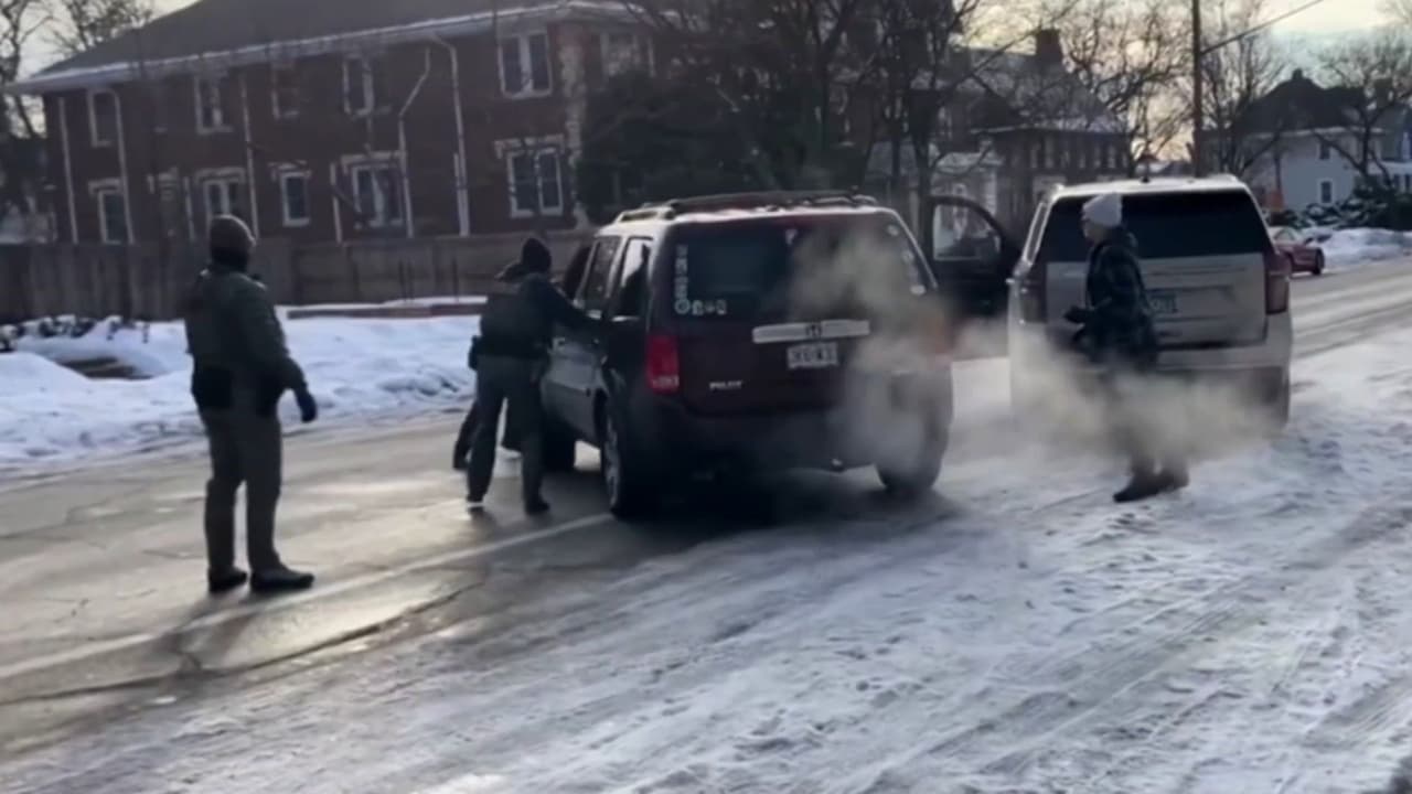 Ponen fin de la ofensiva migratoria en Minnesota , pero habitantes toman la noticia con cautela