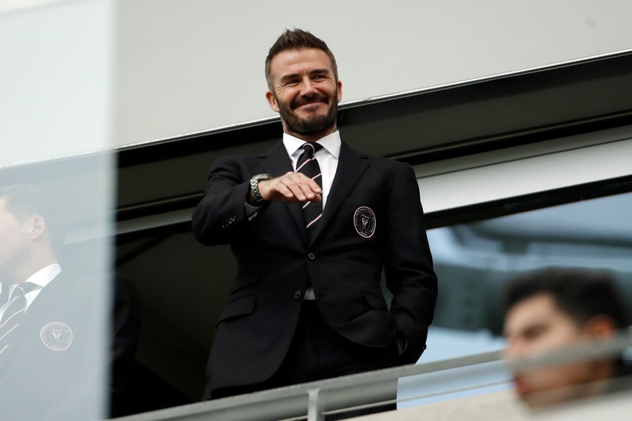 <b>David Beckham, un empresario exitoso</b>
<br>- A pesar de que su proyecto con el Inter Miami apenas comienza, el club parece apuntar a lo alto en la MLS y sería un gran triunfo para Beckham.
<br>- Recordamos a otros futbolistas con visión de emprendedores.