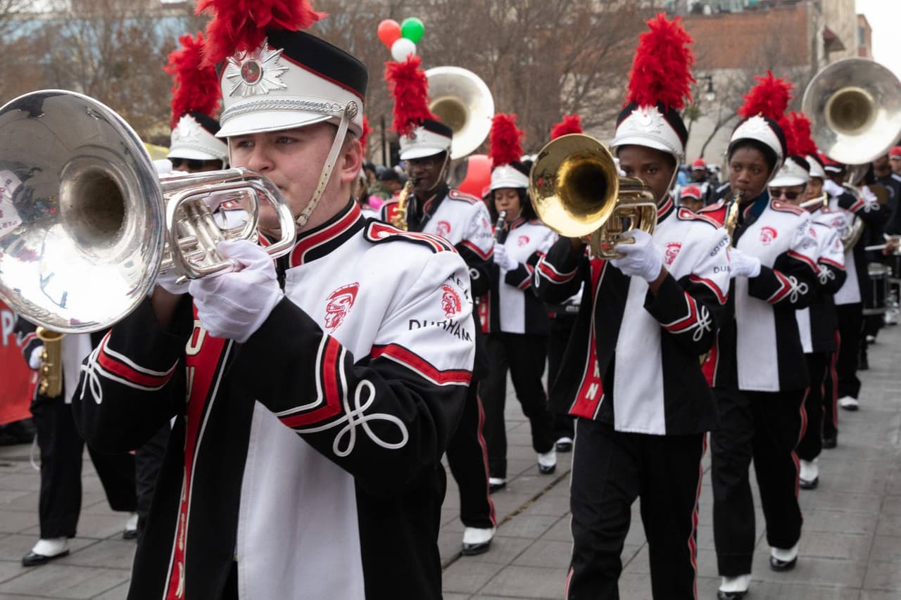 Este año, 
<b>el desfile iniciará a las 10 a.m. en el Departamento de Salud</b> (calles Main y Dillard) y terminará cerca del Campus Este de la Universidad de Duke (Main Street y Buchanan Boulevard).