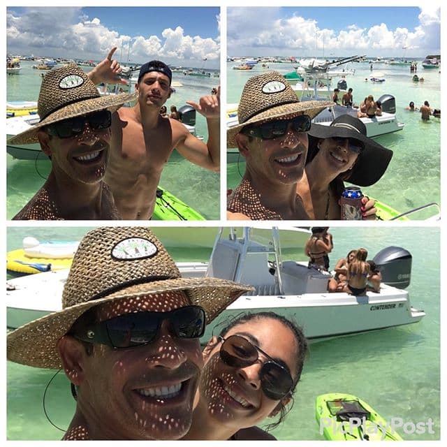 Johnny Lozada tambén se puso tropical y paseó en la bahía. ¡Súbete a mi bote!