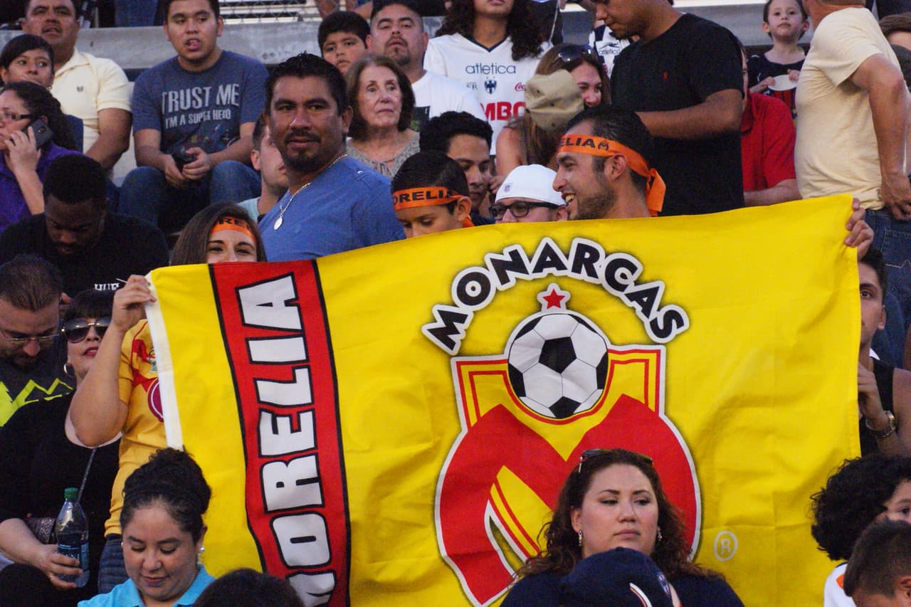 Aficionados al fútbol mexicano disfrutaron del encuentro en Austin.