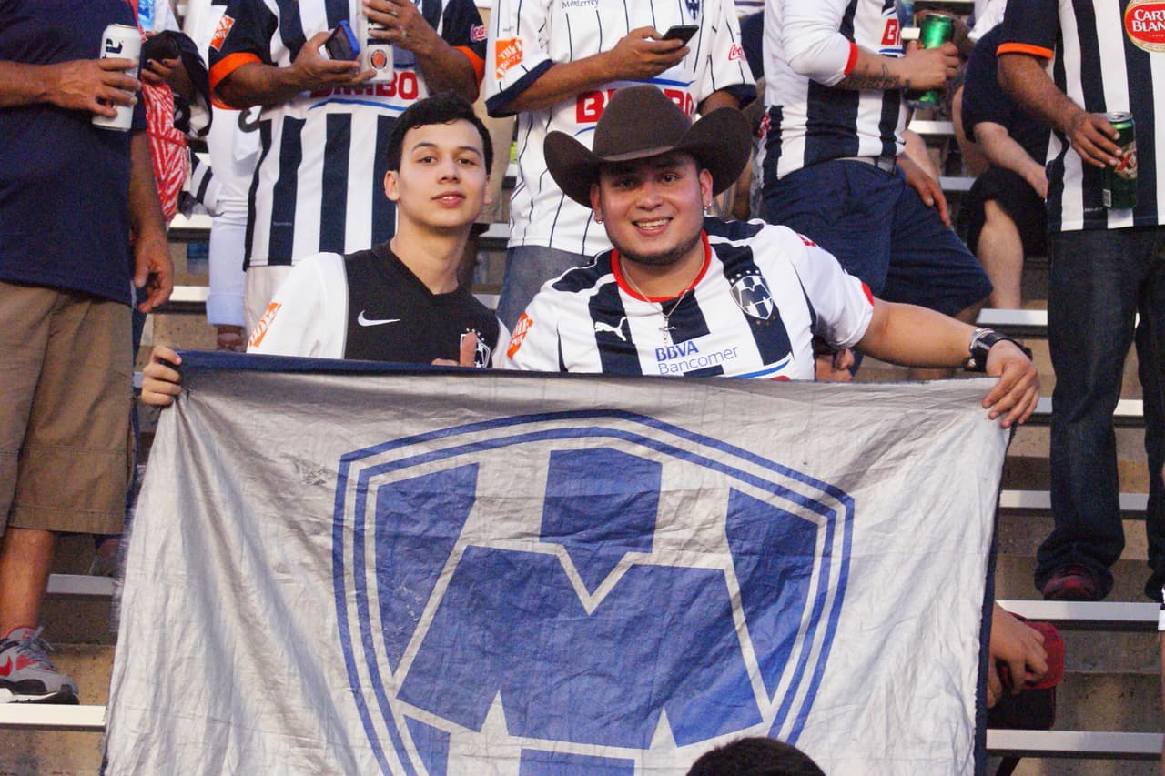 Aficionados al fútbol mexicano disfrutaron del encuentro en Austin.