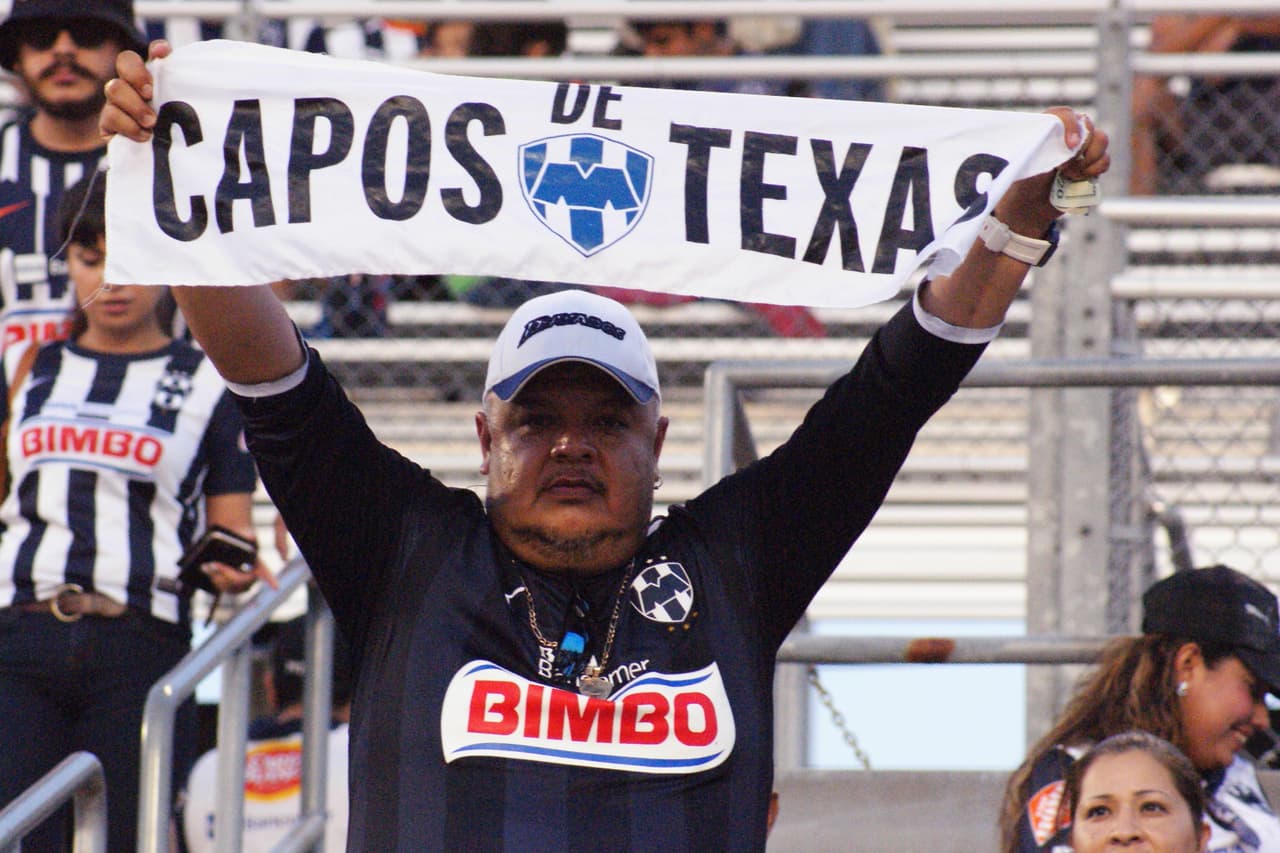 Aficionados al fútbol mexicano disfrutaron del encuentro en Austin.