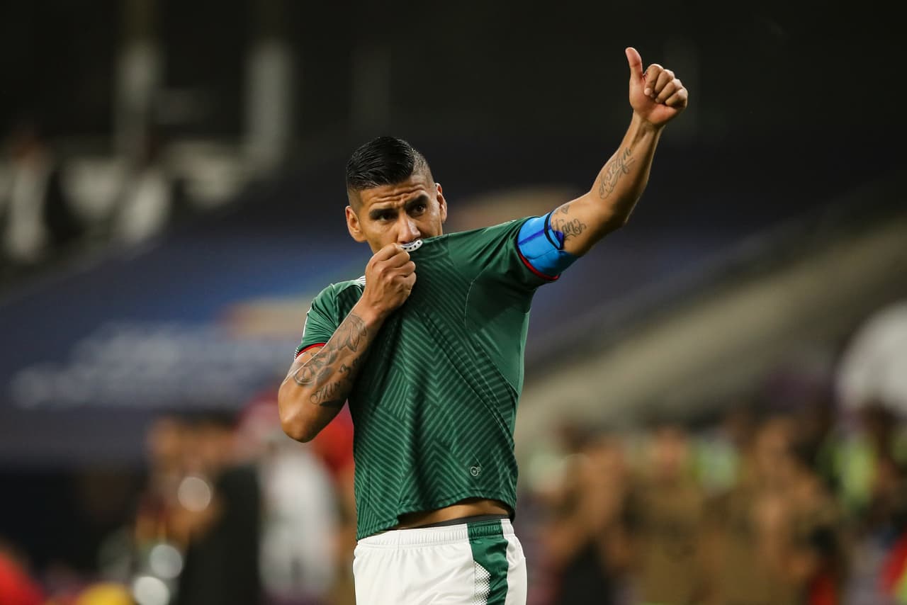 Su último partido fue en el Mundial de Clubes ante el Esperance de Túnez en el que dispitó 44 minutos entrando desde el banquillo. Aunque no fue el final que deseaba, le dijo adió suna vez más a su casa.