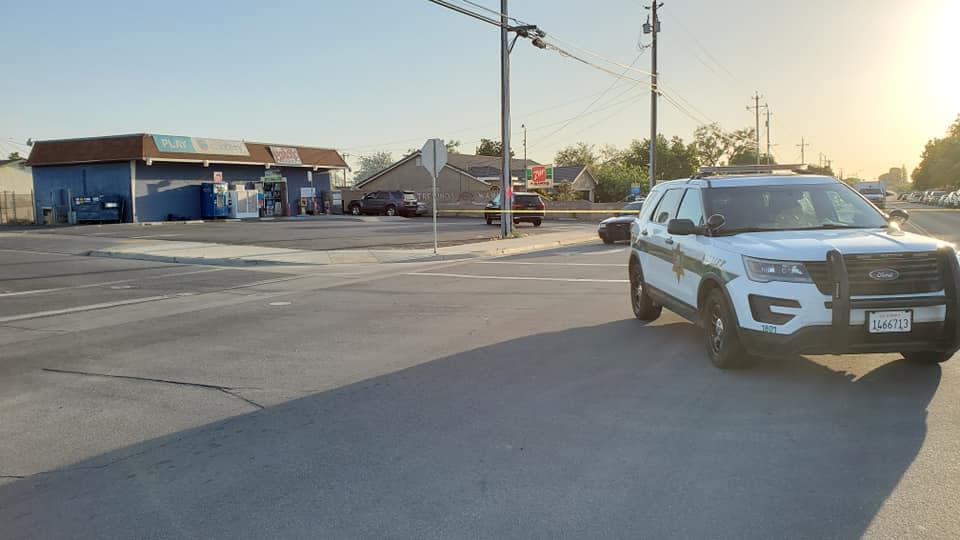 Investigan tiroteo que deja un muerto y un herido en el condado de Fresno