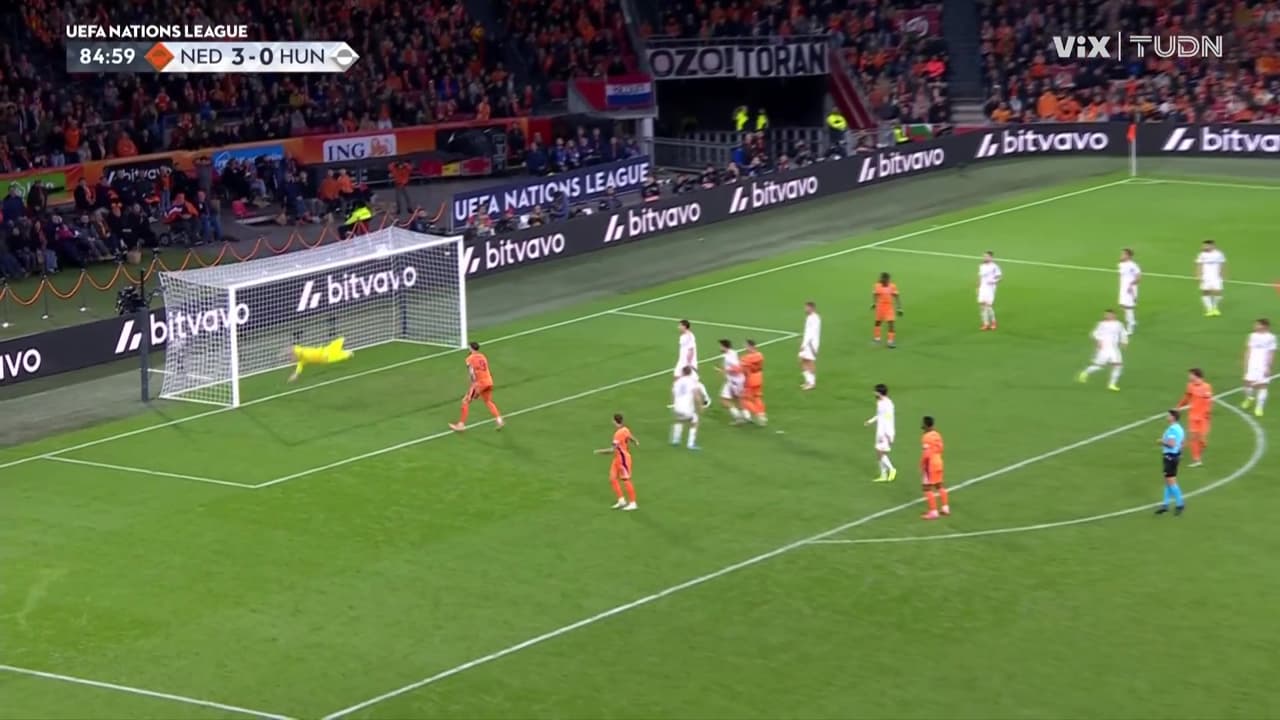 ¡Goleada de Países Bajos! Gran remate de Koopmeiners para el cuarto gol