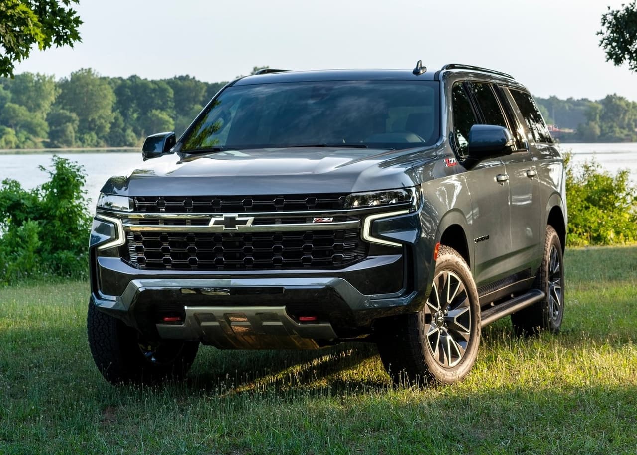 <h3 class="cms-H3-H3"><b>7. Chevrolet Suburban</b></h3>
<br>
<br>Una 
<b>Chevrolet Suburban</b> levemente usada en promedio cuesta 
<b>12.9% más</b> que una unidad nueva, es decir, 
<b>9,106 dólares</b> más que su precio original.
<br>