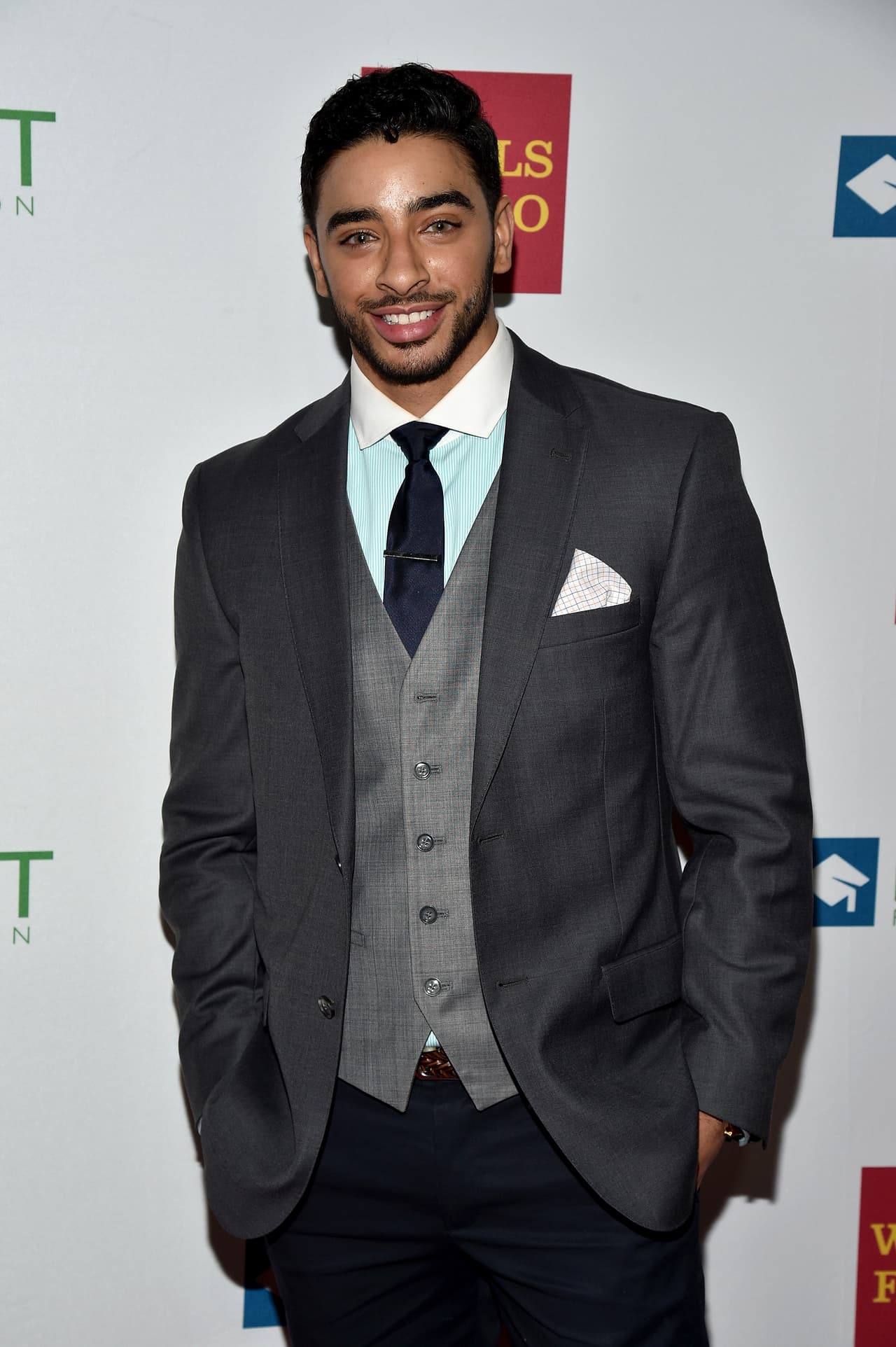 "Sé que muchos me admiran, porque puedo encajar en la imagen que desean lograr, lo cual me resulta increíblemente humilde, pero también quiero que ellos sepan que su viaje de vida es propio. Las personas deberían ser fieles a sí mismas: no tienen que caber en una caja".