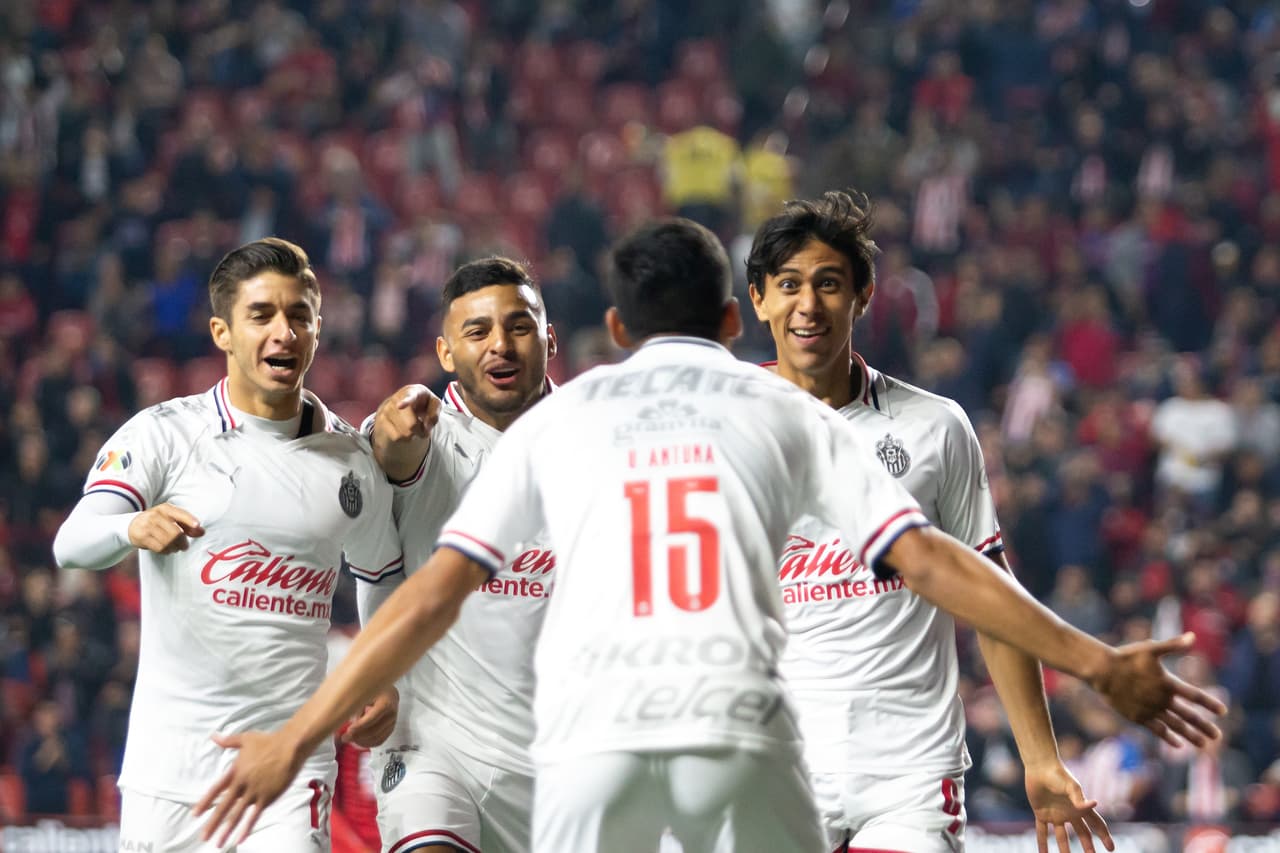 Tras una gran asistencia de Uriel Antuna, JJ Maciás solo tiene que empujar el balón para poner de manera rápida el 0-1 en Tijuana.