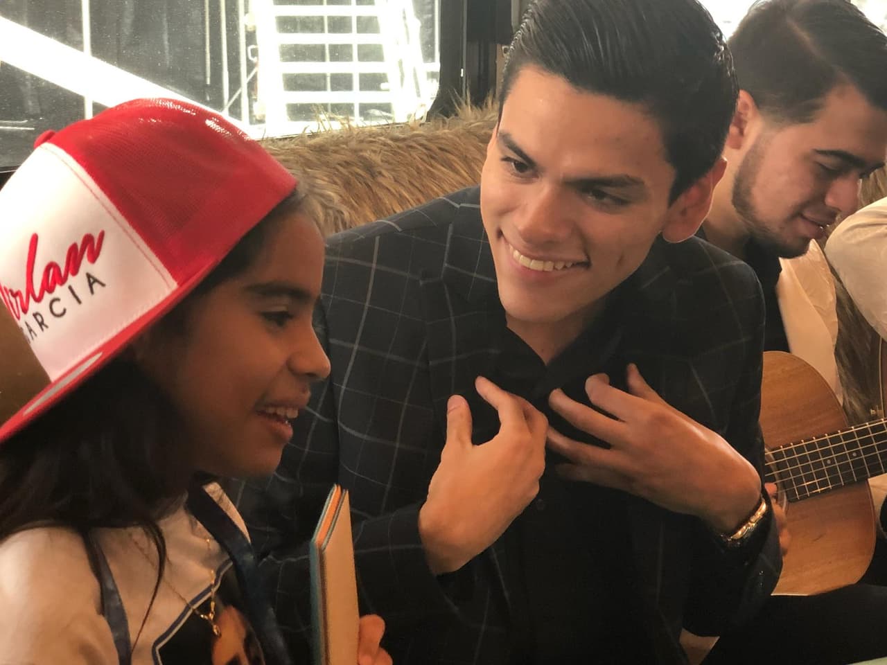 El propio Virlan García no podía creer el amor y la emoción que le transmitía la pequeña Isabel.