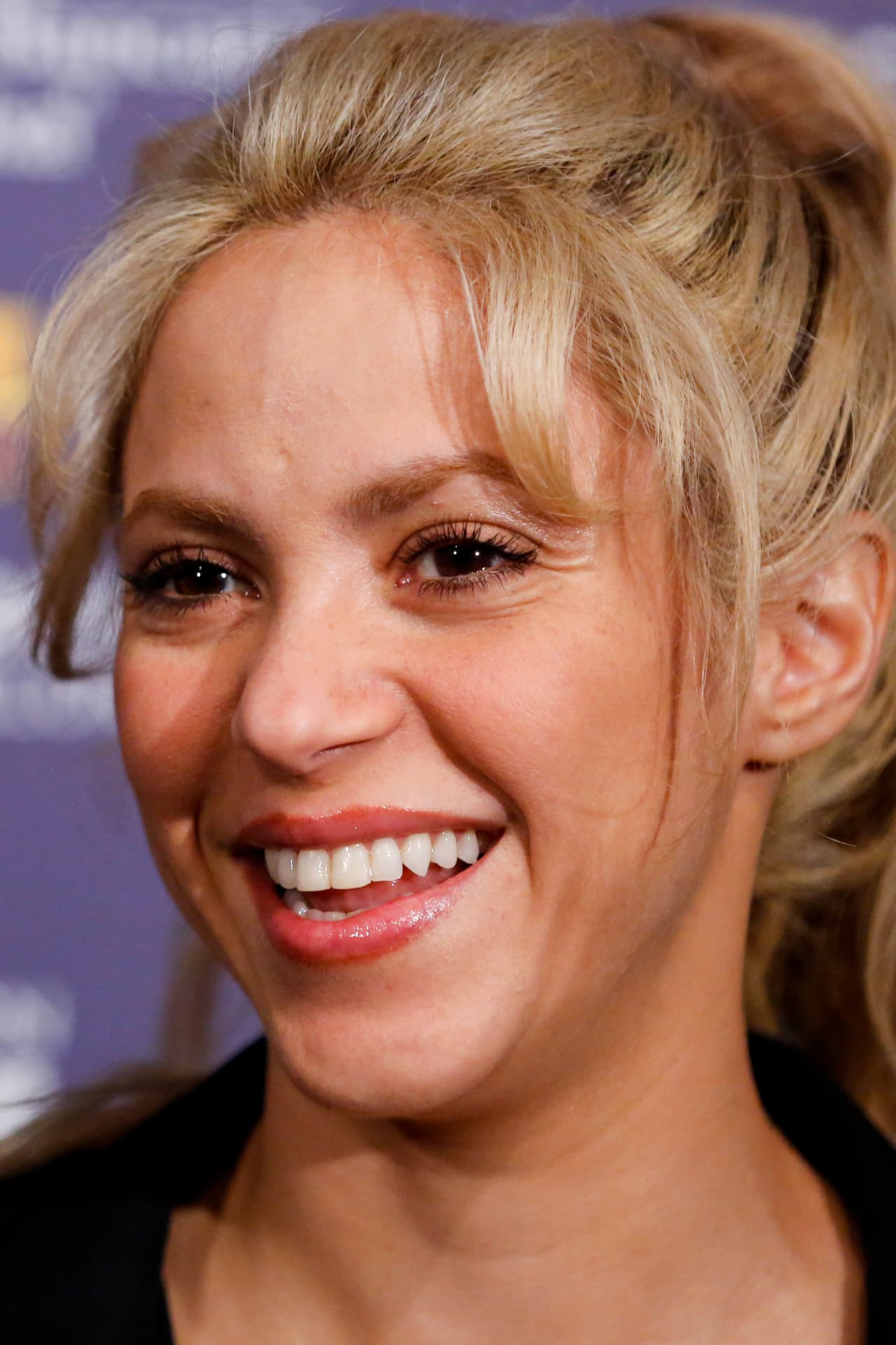 La falsa noticia de la muerte de la cantante colombiana Shakira fue difundida en 2014.