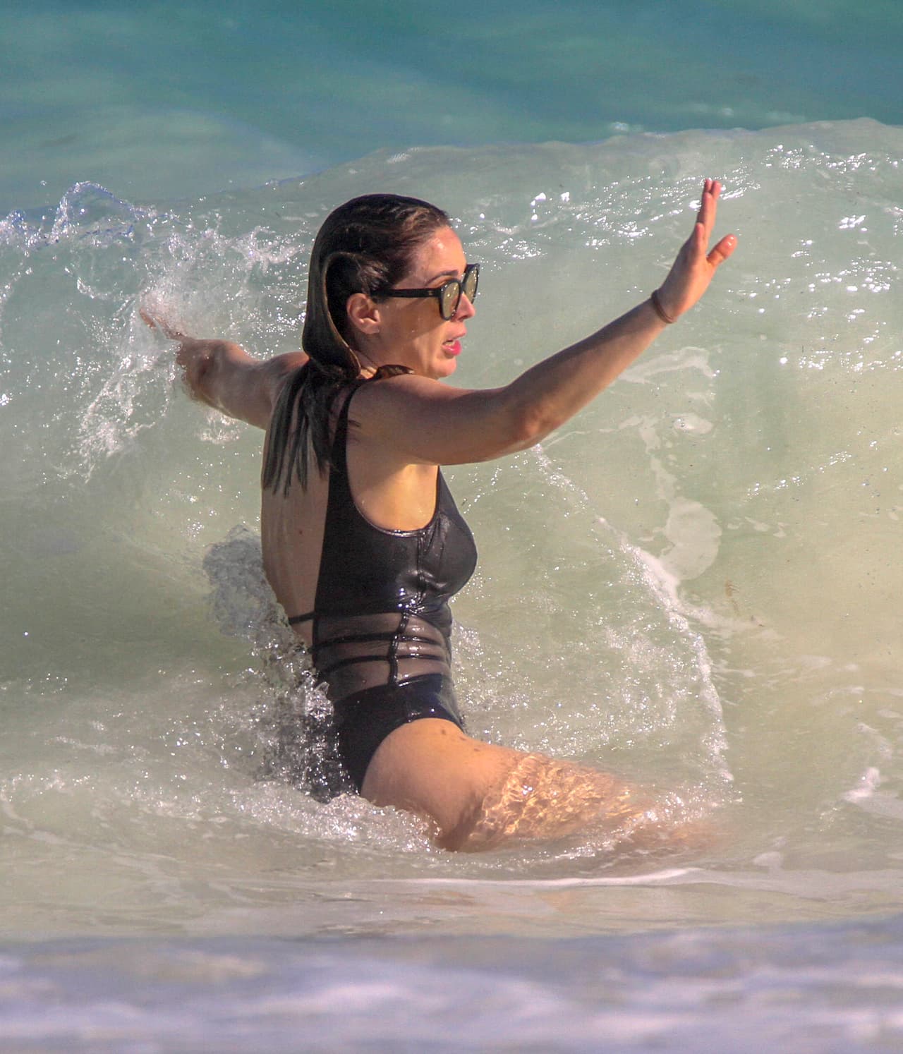 La película que ella estaba filmando en Cancún entró en una pausa luego de que los contagios por coronavirus comenzaron a incrementarse en México y otros países. 
<br>