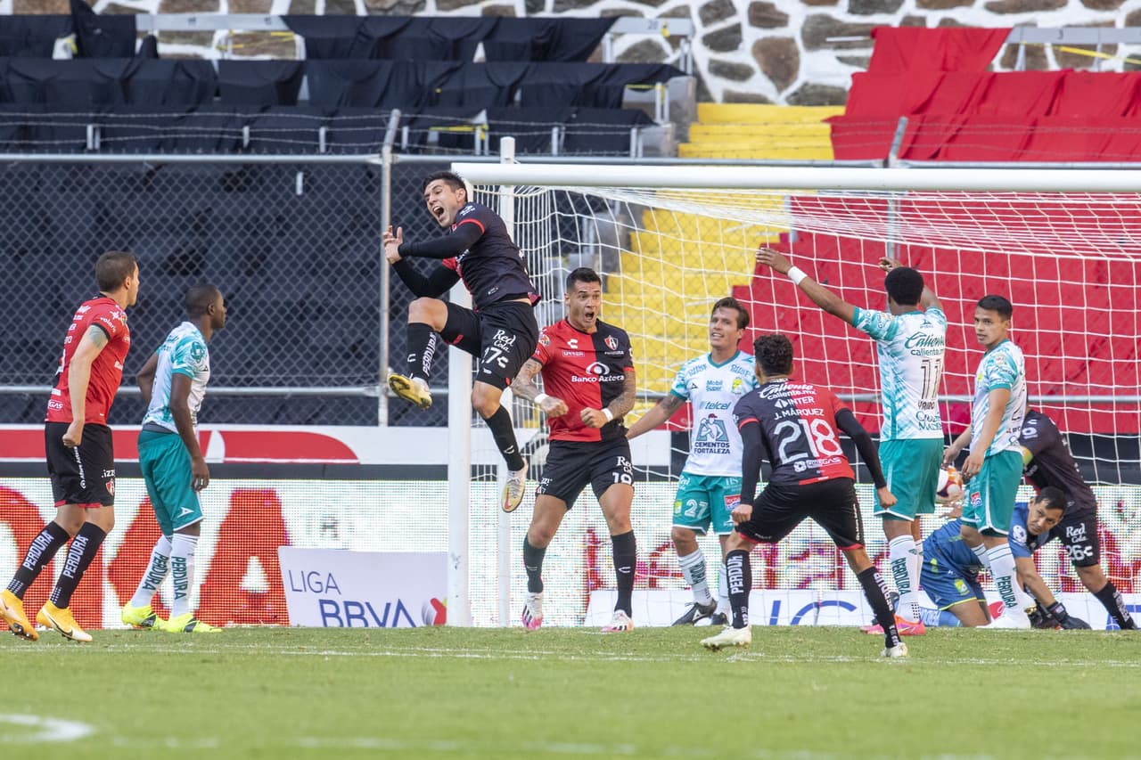 Atlas no pudo domar al León que sigue en franca mejoría en el Guardianes 2021.