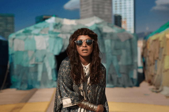 La campaña entre H&M y M.I.A. busca recoger más de mil toneladas de ropa usada.