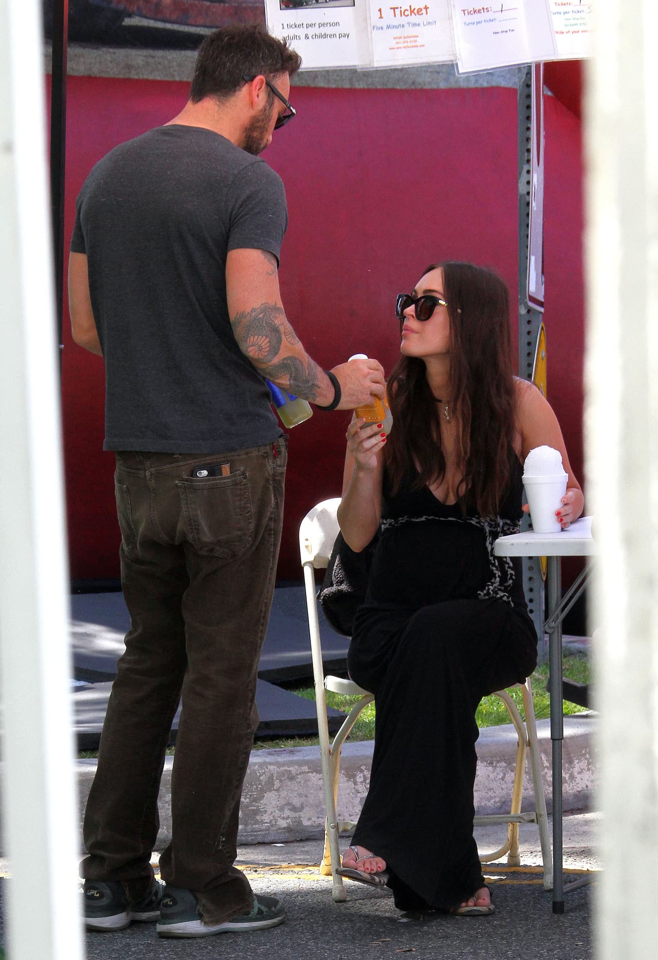 La actriz estaba acompañada de Brian Austin Green y sus dos hijos.