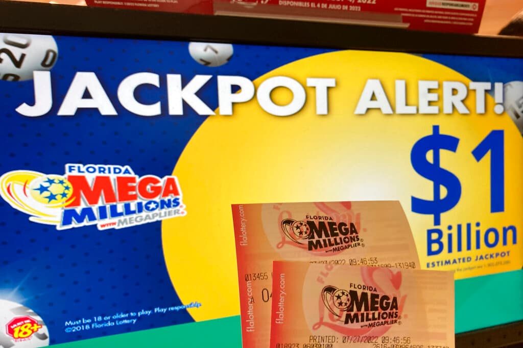 Mega Millions sortea este viernes el premio acumulado de 1.1 mil millones de dólares