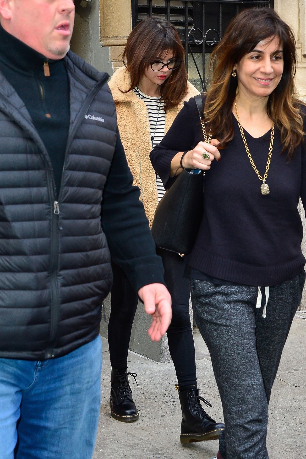 Y horas más tarde, el miércoles, Día de San Valentín, estaba de vuelta en casa. 
<br>